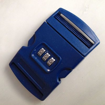 上海专业供应箱包密码插扣与塑胶模具注塑加工服务